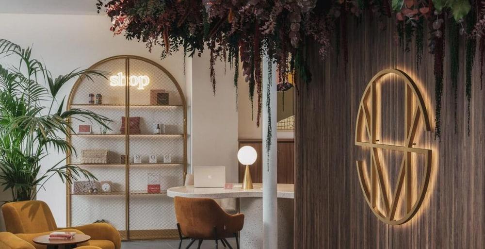 Seven Hotel Париж Екстер'єр фото