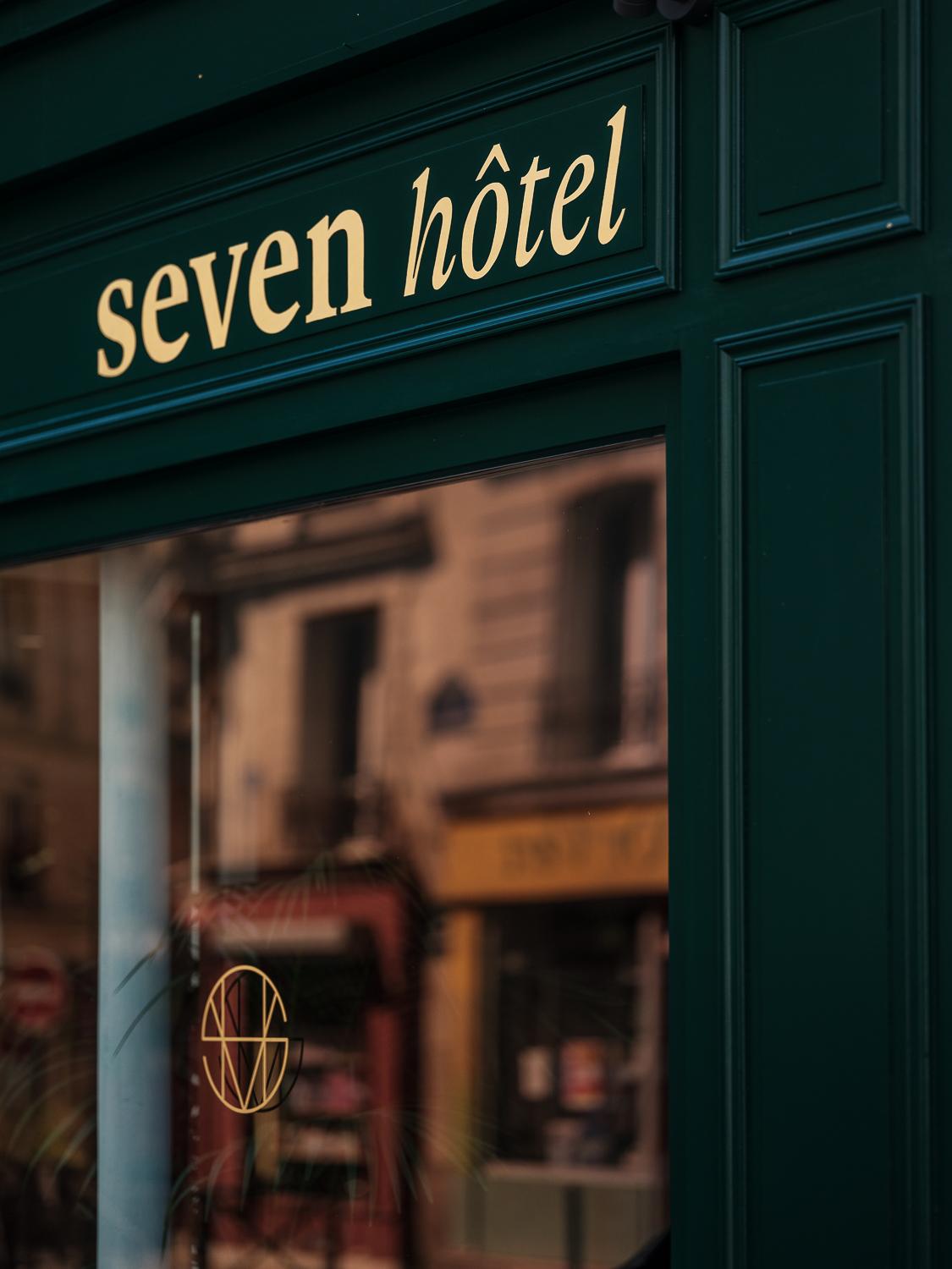 Seven Hotel Париж Екстер'єр фото
